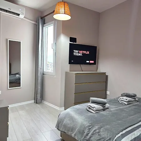 Skyvista Lägenhet Tirana