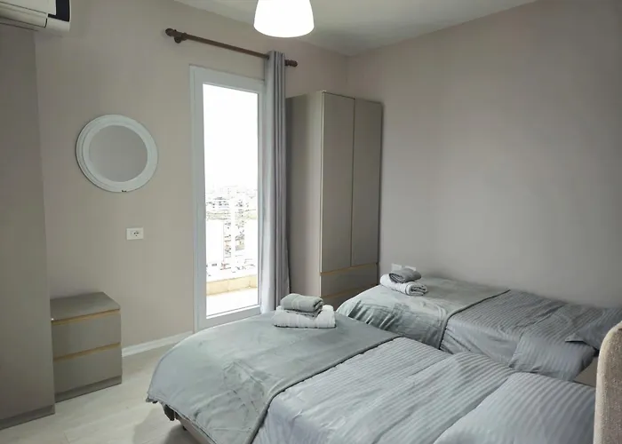 Skyvista * Τίρανα